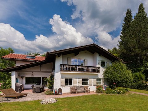Maison individuelle avec vue sur le lac dans un emplacement privilégié sur Tegernsee