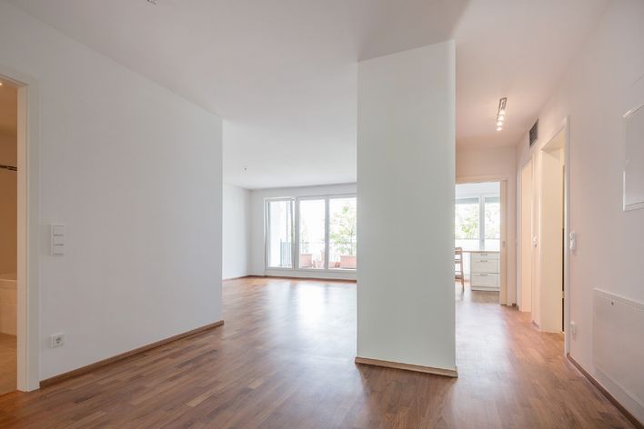 Luxueux appartement avec balcon de 3 pièces: meilleur emplacement près de Maistraße dans un complexe résidentiel sophistiqué